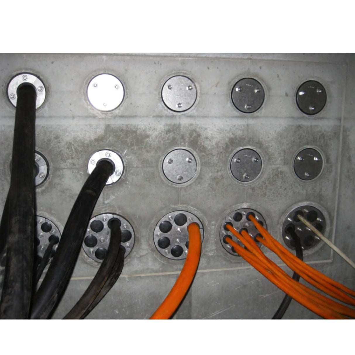 Stainless/EPDM MEC Seals with Segmented Ring Technology | Utility Pipe Supply