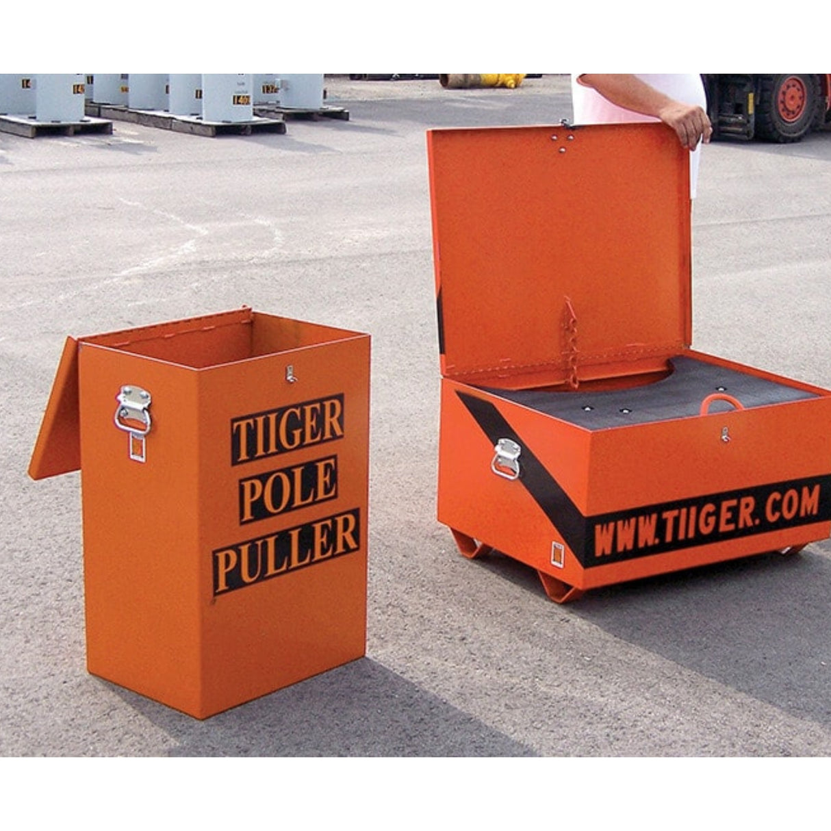 Wheeled Storage Case With Pull Handle | Utility Pipe Supply