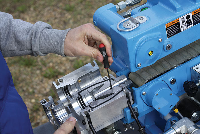 Condux Gulfstream 400 fiber optic cable blower setup and installation detail
